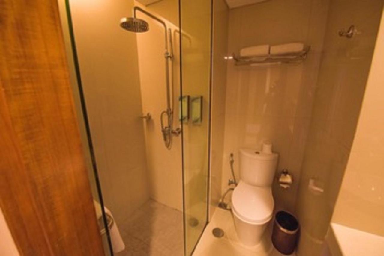 Hariston & Suites, Pluit - होटल 4*
