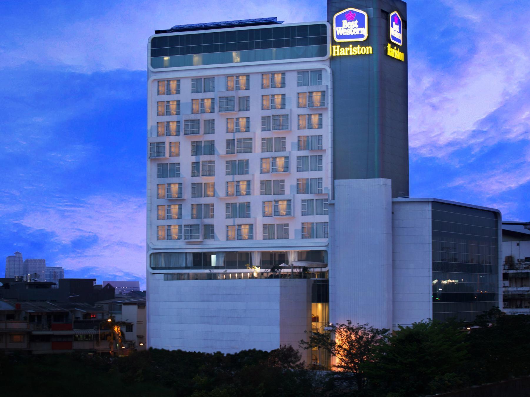 Hariston & Suites, Pluit - होटल