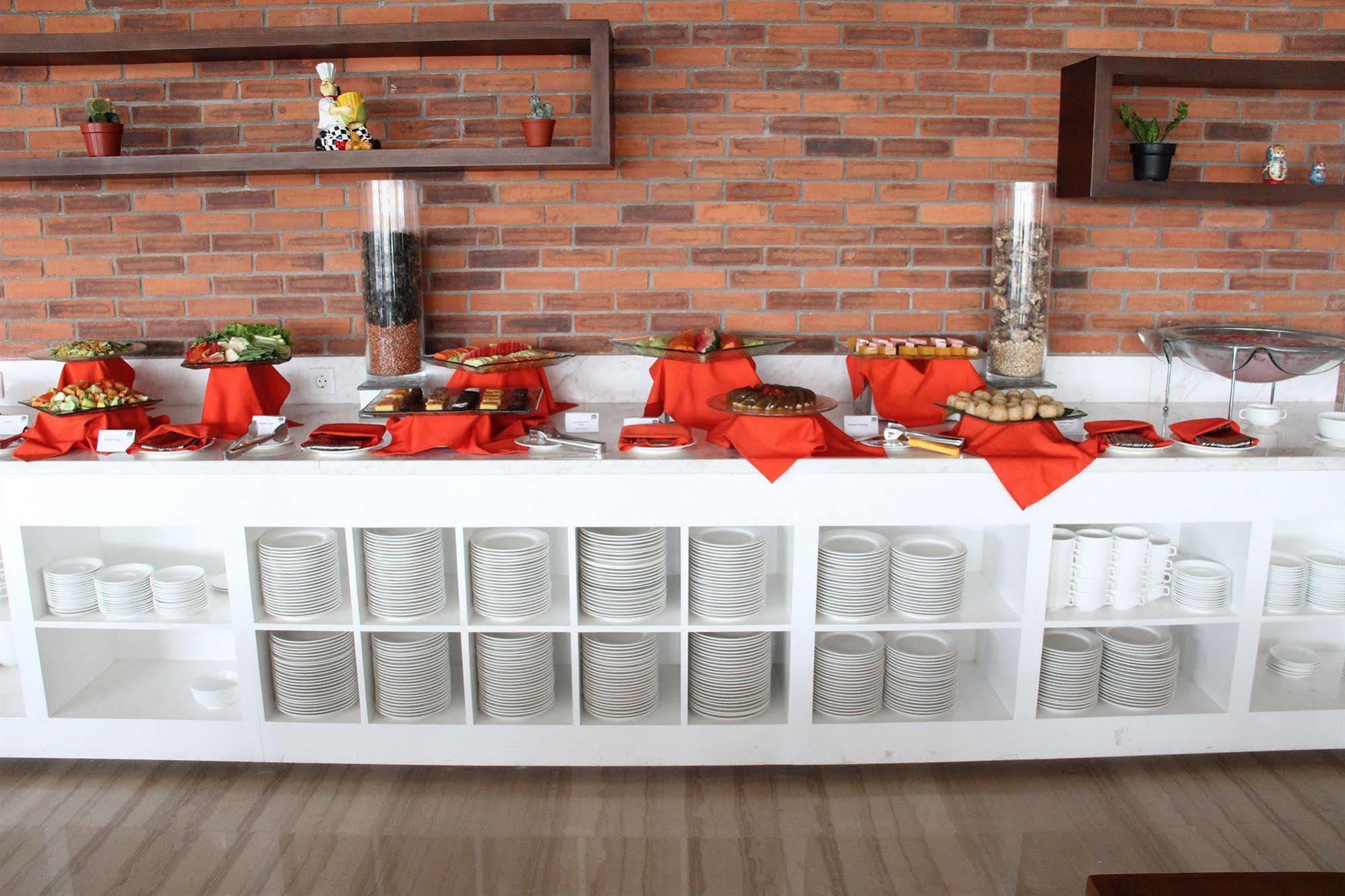 Hariston Hotel&suites, Pluit - Jakarta
